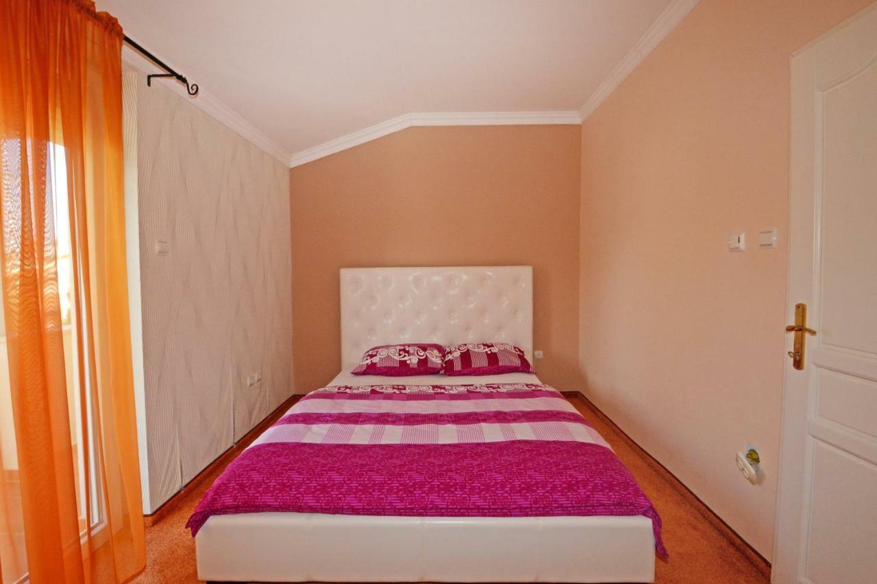 Villa Zare ポレッチ エクステリア 写真